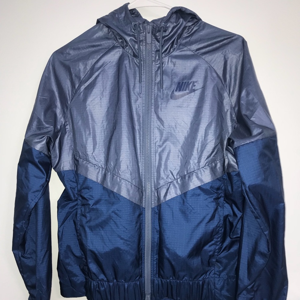 Nike Windbreaker/ Rain Jacket